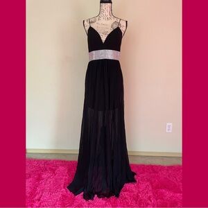 Elegant Black Maxi Dress with Silver Accent